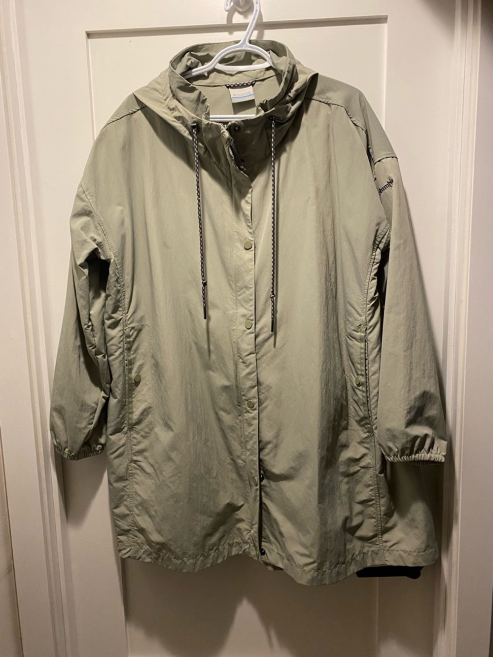 Columbia Light Sage Hooded Women's spring Jacket